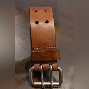 Levi’s Vintage Leather Belt – Made in Canada – Size 34 / 85